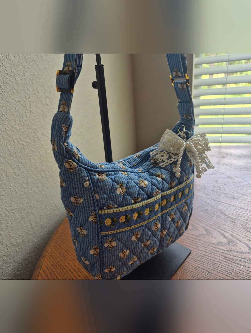 Vera Bradley Bees And Yellow Roses Spectator Crossbody Bag (2003) - Picture 6 of 10